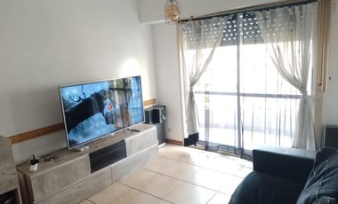 Departamento de tres ambientes a la venta en Torres Coto Sarandi