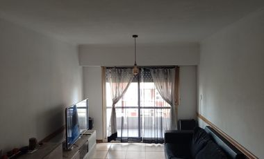 Departamento de tres ambientes a la venta en Torres Coto Sarandi