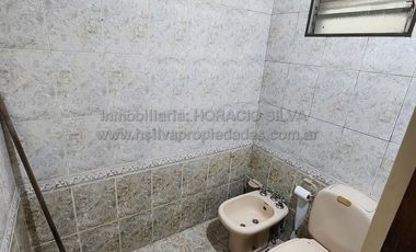 Amplio P.H. Tipo Casa en Planta Baja / Lanus Oeste