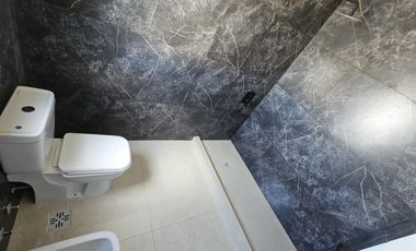 Casa en venta en B°C° San Pablo- Pilar . 4 habitaciones    Escritorio . A estrenar