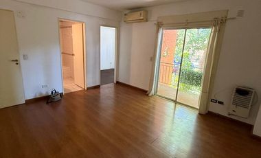 Chile y Av. Centenario