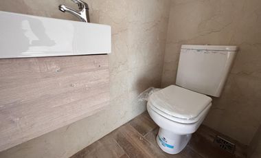 CASA 4 AMB CAISAMAR A ESTRENAR