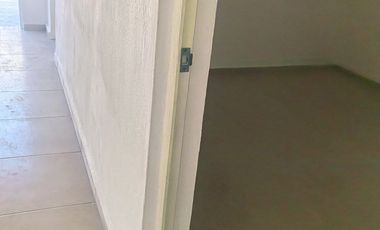 CASA  DE UN SOLO NIVEL EN RENTA CERCA DEL ADO