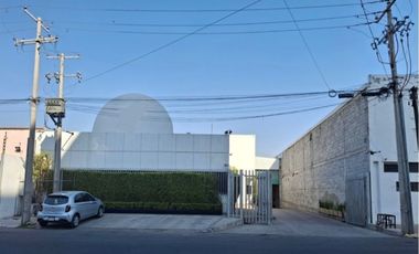 BODEGA/ Excelente Ubicación Av.5 Febrero