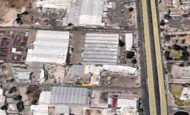 BODEGA/ Excelente Ubicación Av.5 Febrero