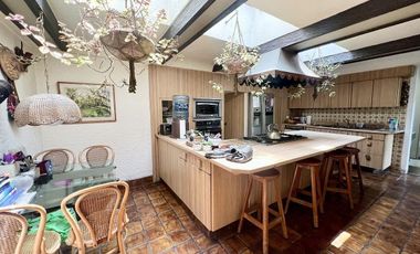 Oportunidad Casa en Bosques de las Lomas