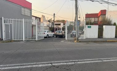 CASA EN RENTA DE UNA PLANTA, EN VIVEROS DEL VALLE, TLALNEPANTA, EDO. MÉXICO