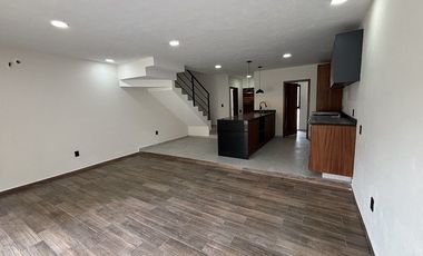 Casa Nueva en Venta  Alto Sur, Guadalajara