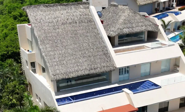VENTA DE PENTHOUSE EN CONDOMINIO FINESTRE IXTAPA ZIHUATANEJO