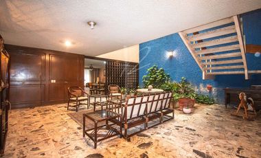 CASA EN VENTA EN JARDINES DEL BOSQUE