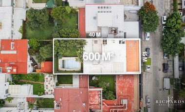 CASA EN VENTA EN JARDINES DEL BOSQUE