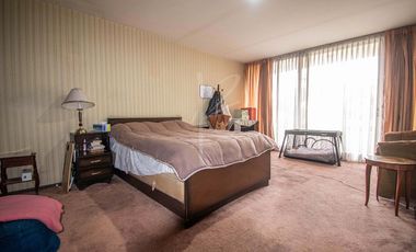 CASA EN VENTA EN JARDINES DEL BOSQUE