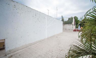 CASA EN VENTA EN JARDINES DEL BOSQUE