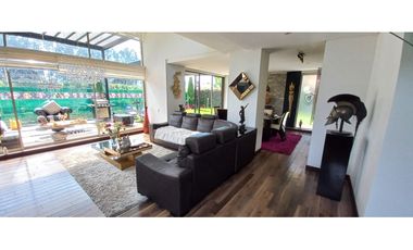 Venta de Casa Campestre en Club House $ 1.500.000.000