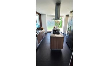 Venta de Casa Campestre en Club House $ 1.500.000.000