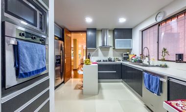Apartamento amoblado con terraza, Chicó Reservado, Bogotá D.C.
