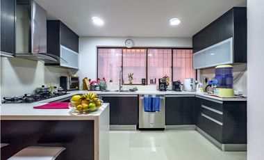 Apartamento amoblado con terraza, Chicó Reservado, Bogotá D.C.