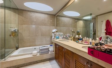 Apartamento amoblado con terraza, Chicó Reservado, Bogotá D.C.