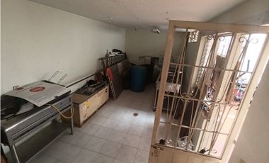 SE ARRIENDA ESPECTACULAR CASA EN PROVENZA