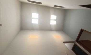 SE ARRIENDA ESPECTACULAR CASA EN PROVENZA