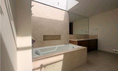 ARRIENDO CASA CAMPESTRE  UNIFAMILIAR  DE DOS NIVELES  VIA GUAYMARAL