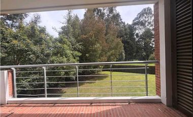 ARRIENDO CASA CAMPESTRE  UNIFAMILIAR  DE DOS NIVELES  VIA GUAYMARAL