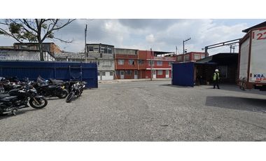 Plataforma Logística Calle 26; Muelles 16