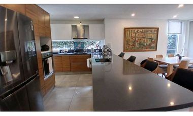 VENDO CASA  BIFAMILIAR DE DOS NIVELES EN CAJICA