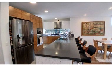 VENDO CASA  BIFAMILIAR DE DOS NIVELES EN CAJICA