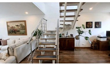 VENDO CASA  BIFAMILIAR DE DOS NIVELES EN CAJICA