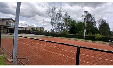 VENDO CASA  BIFAMILIAR DE DOS NIVELES EN CAJICA