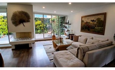 VENDO CASA  BIFAMILIAR DE DOS NIVELES EN CAJICA