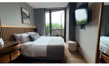 VENDO HERMOSO SUITE EN EL POBLADO CON GRAN POTENCIAL COMERCIAL