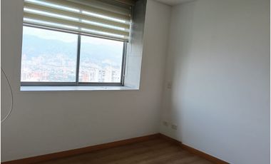 Arriendo Apartamento Edificio Tramontana