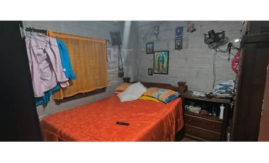 VENTA CASA LOTE CALDAS