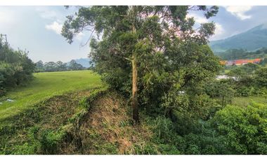 VENTA CASA LOTE CALDAS