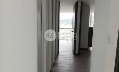 Apartamento en Arriendo, barrio La Camelia, Manizales