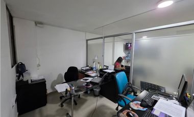 OFICINA EN VENTA EN  PORVENIR