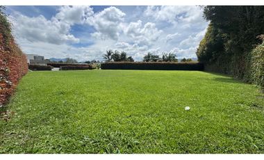 Lote en venta en unidad cerrada en Llanogrande