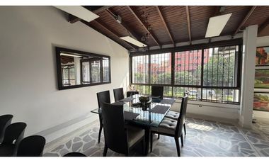 SE VENDE HERMOSA CASA EN BELEN MALIBU