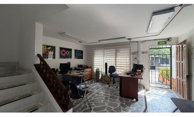 SE VENDE HERMOSA CASA EN BELEN MALIBU