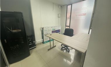 ARRIENDO OFICINA CHICO