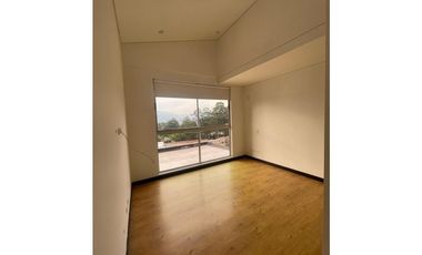 CASA EN ARRIENDO SECTOR LOMA DEL ATRAVEZADO- ENVIGADO