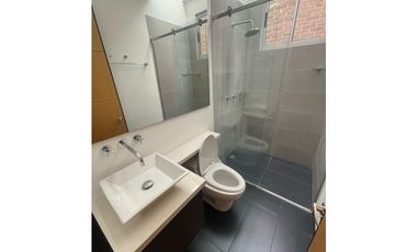 CASA EN ARRIENDO SECTOR LOMA DEL ATRAVEZADO- ENVIGADO