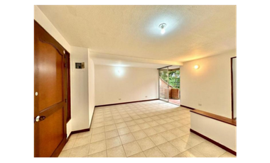 Apartamento en Venta Amoblado en el Poblado