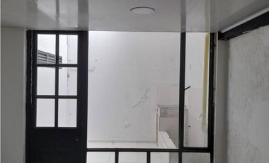 CASA EN VENTA COMERCIAL U OFICINAS  | EL POLO
