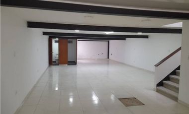 CASA EN VENTA COMERCIAL U OFICINAS  | EL POLO