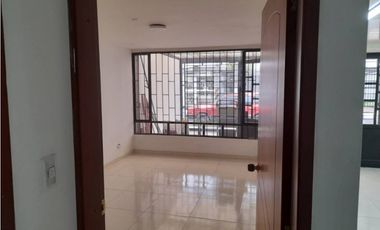CASA EN VENTA COMERCIAL U OFICINAS  | EL POLO