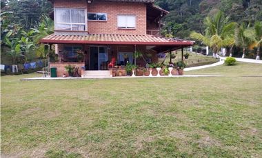 VENTA CASA CAMPESTRE FREDONIA EL ZANCUDO
