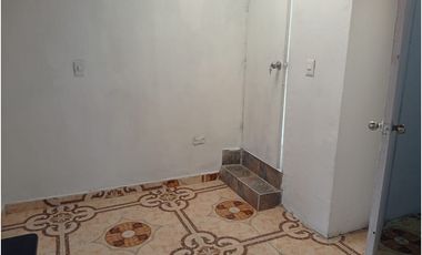 ARRIENDO APARTAESTUDIO EN SECTOR DE MANRIQUE
